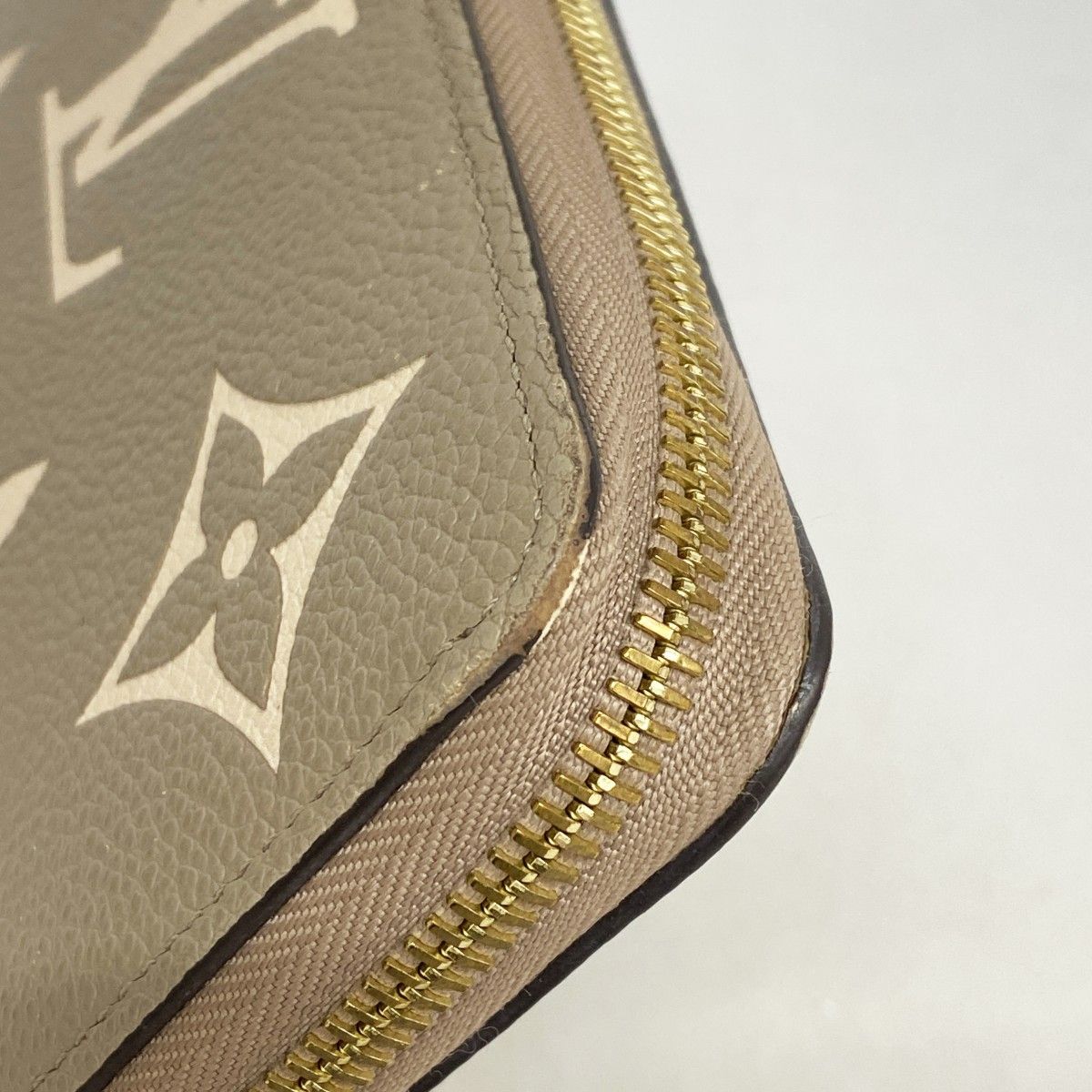 Louis Vuitton Wallet Monogram Empreinte Bicolor Zippy Tourterelle Cles — view 7