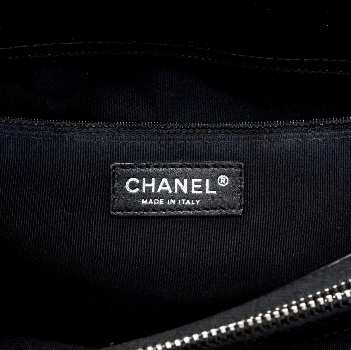 Chanel Chain Tote Quilted Patent Leather Black Silver — view 5