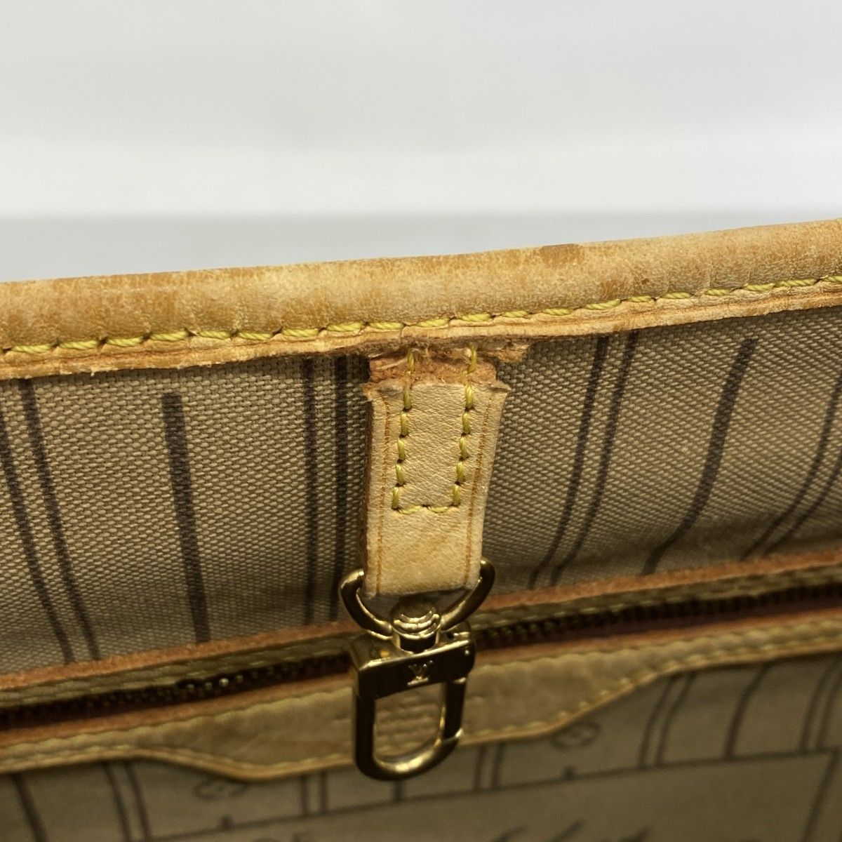 Louis Vuitton Tote Monogram Neverfull MM Brown — view 6
