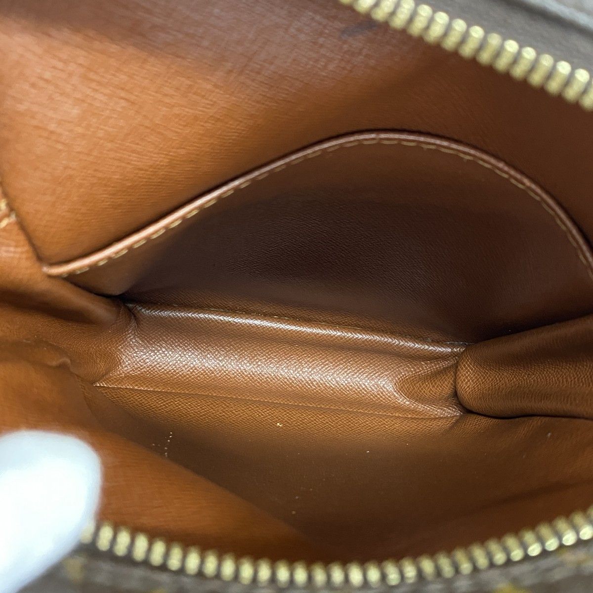 Louis Vuitton Shoulder Bag Monogram Amazon Brown — view 4