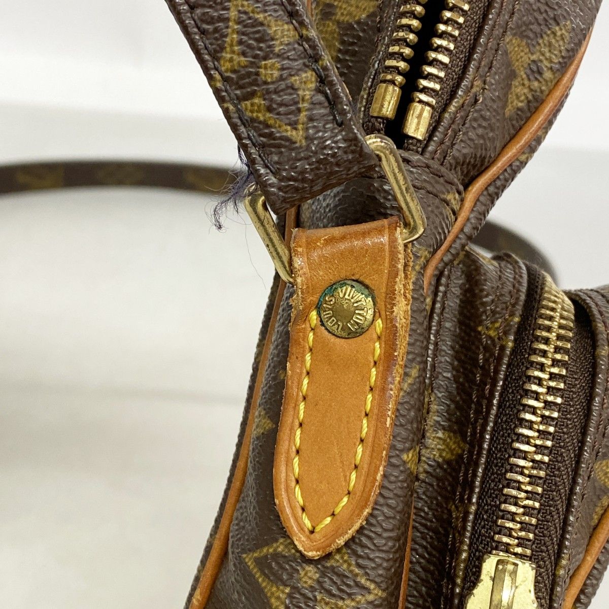 Louis Vuitton Shoulder Bag Monogram Amazon Brown — view 6
