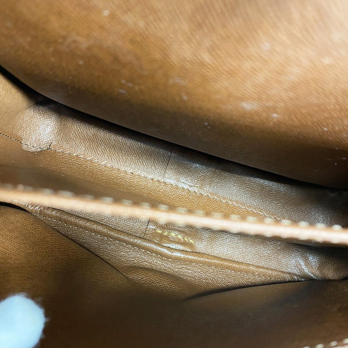 Louis Vuitton Shoulder Bag Monogram Cartouchiere MM Brown — view 4