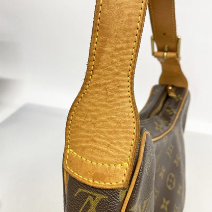 Louis Vuitton Shoulder Bag Monogram Croissant MM Brown — view 8