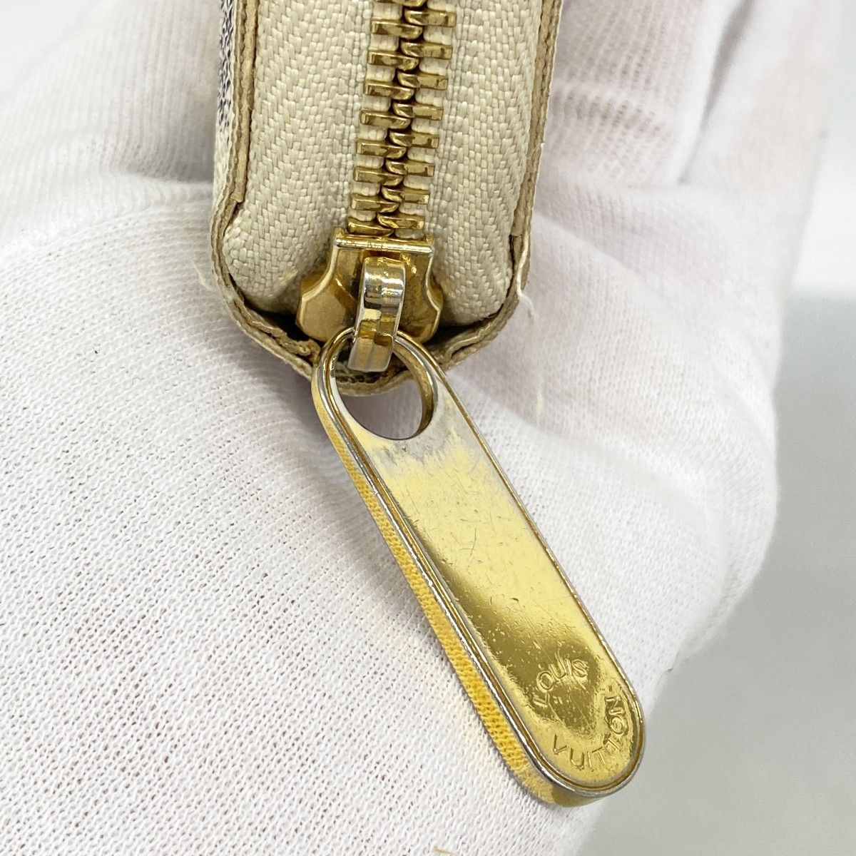 Louis Vuitton Wallet Damier Azur Zippy White — view 7
