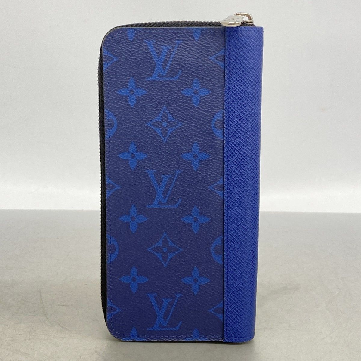 Louis Vuitton Wallet Taigarama Zippy Vertical Cobalt — view 7