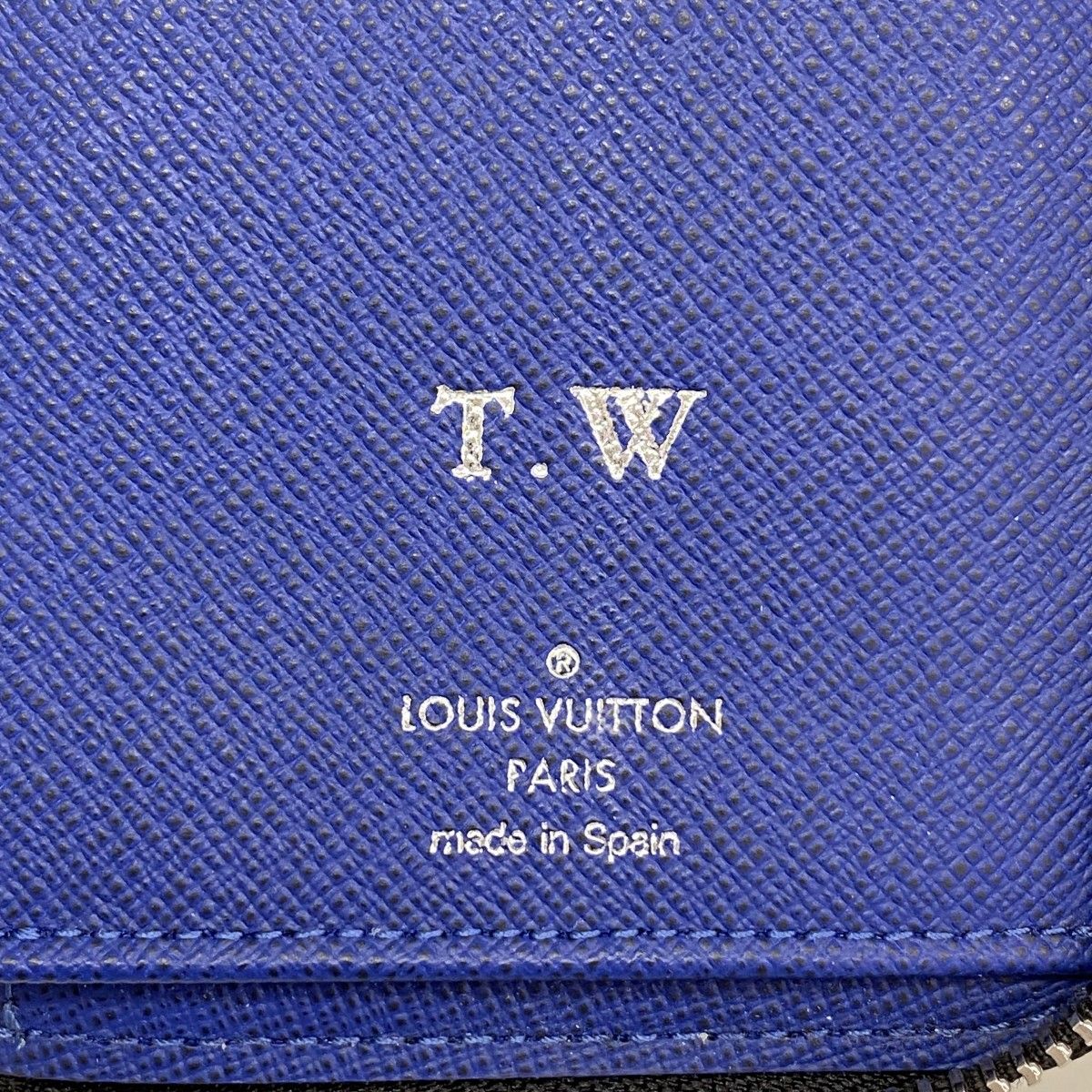 Louis Vuitton Wallet Taigarama Zippy Vertical Cobalt — view 4
