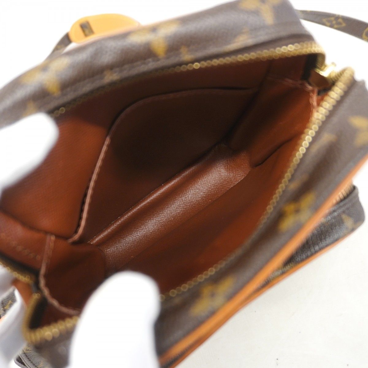 Louis Vuitton Shoulder Bag Monogram Amazon Brown — view 4