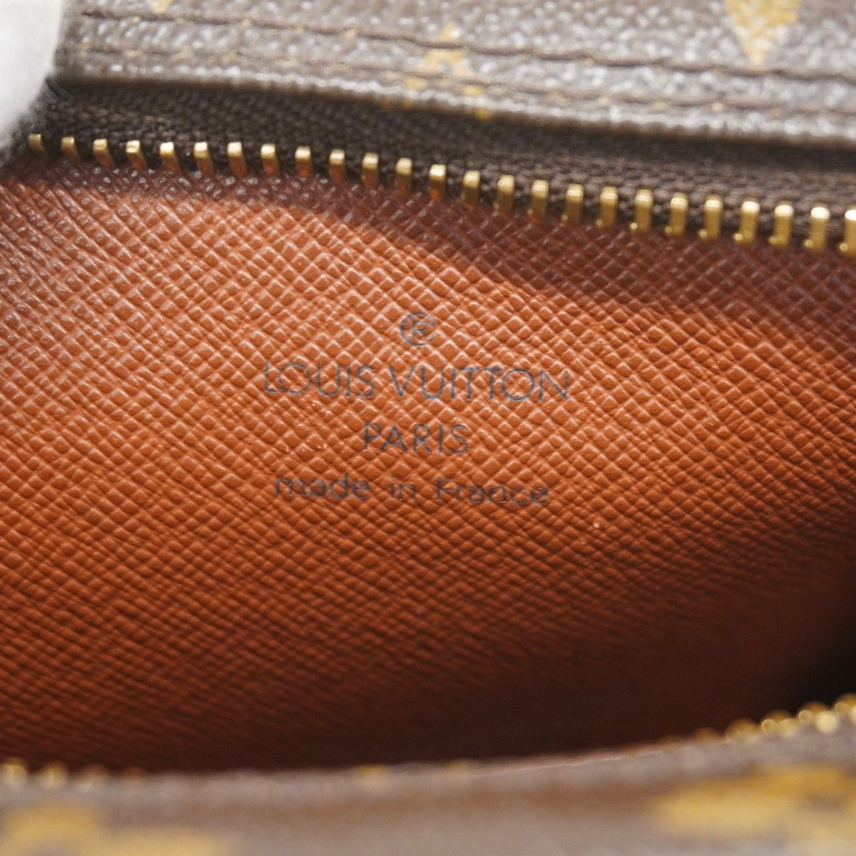 Louis Vuitton Shoulder Bag Monogram Amazon Brown — view 5