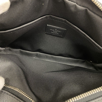 Louis Vuitton Shoulder Bag Taigarama Outdoor Messenger PM Black — view 4