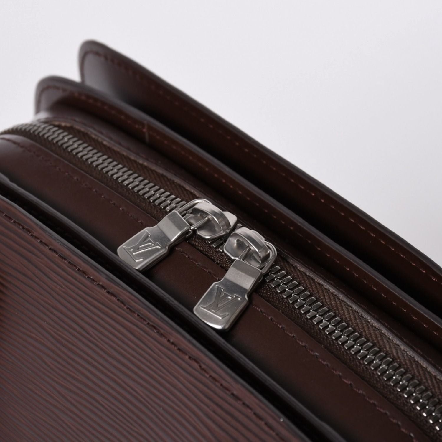 Louis Vuitton Epi Pont Neuf Handbag Mocha Silver — view 6