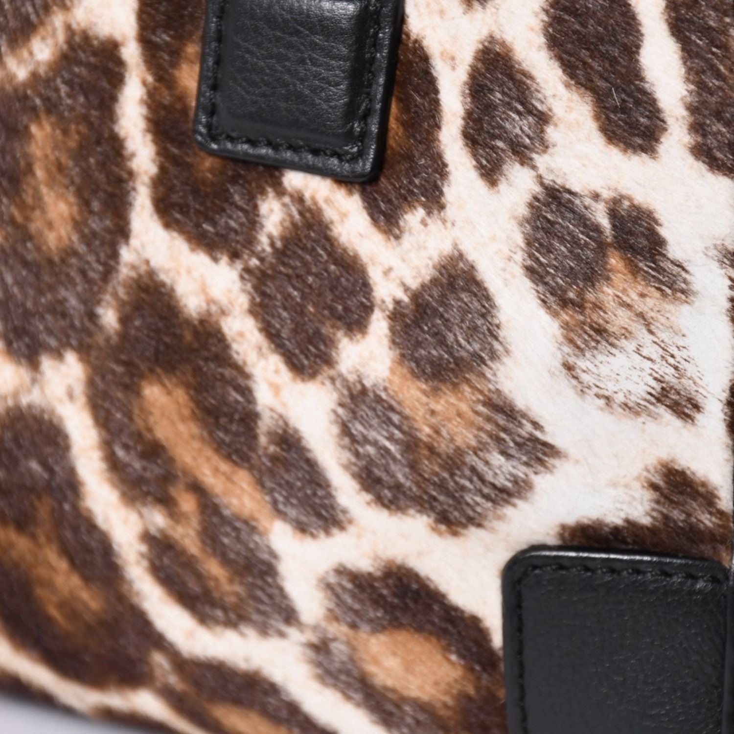 Loewe Amazona 23 2-Way Bag 352.99 Leopard Calf Hair Leather Black Gold — view 8
