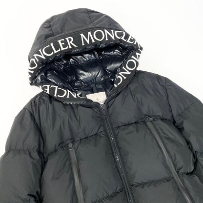 Moncler Montcla Down Jacket 2 Black Garment Case — view 5