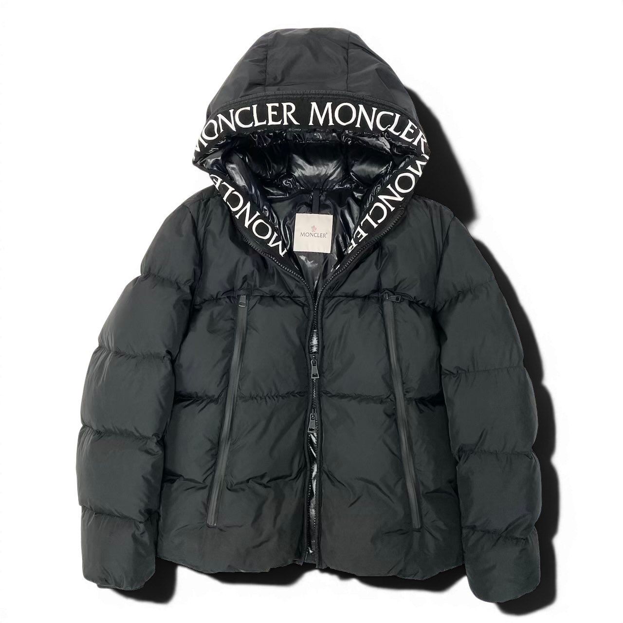Moncler Montcla Down Jacket 2 Black Garment Case — view 2