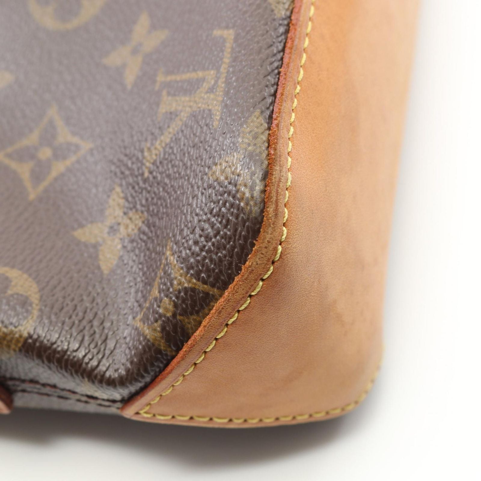 Louis Vuitton Shoulder Bag Trotteur Canvas Leather — view 7