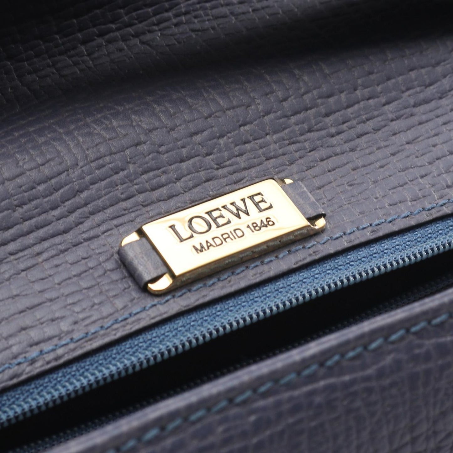 Loewe Handbag Barcelona Dark Blue Leather — view 4