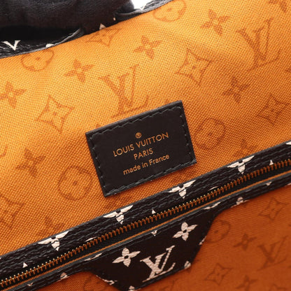 Louis Vuitton Tote Neverfull MM LV Crafty Monogram Giant Cles Mucaramel Canvas — view 4