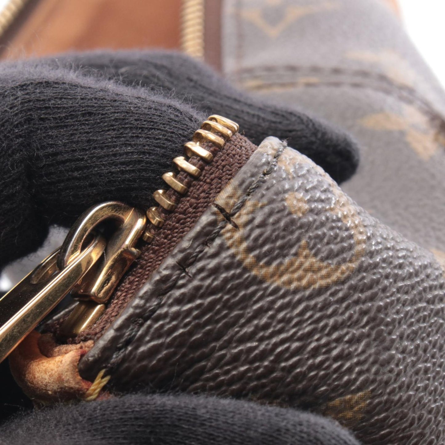 Louis Vuitton Tote Totally PM Canvas Leather — view 8