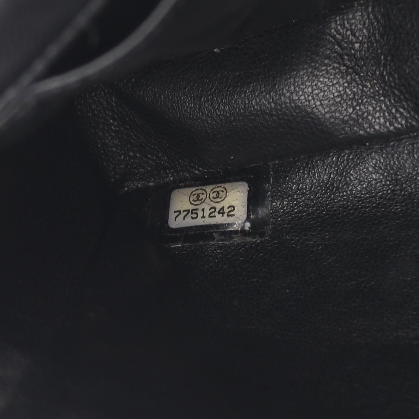 Chanel Shoulder Bag East Waist Black Beige White Fabric Chain — view 5