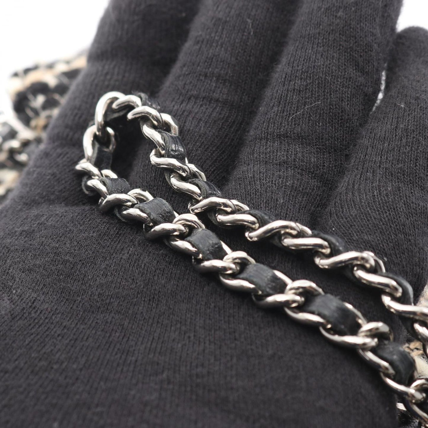 Chanel Shoulder Bag East Waist Black Beige White Fabric Chain — view 6