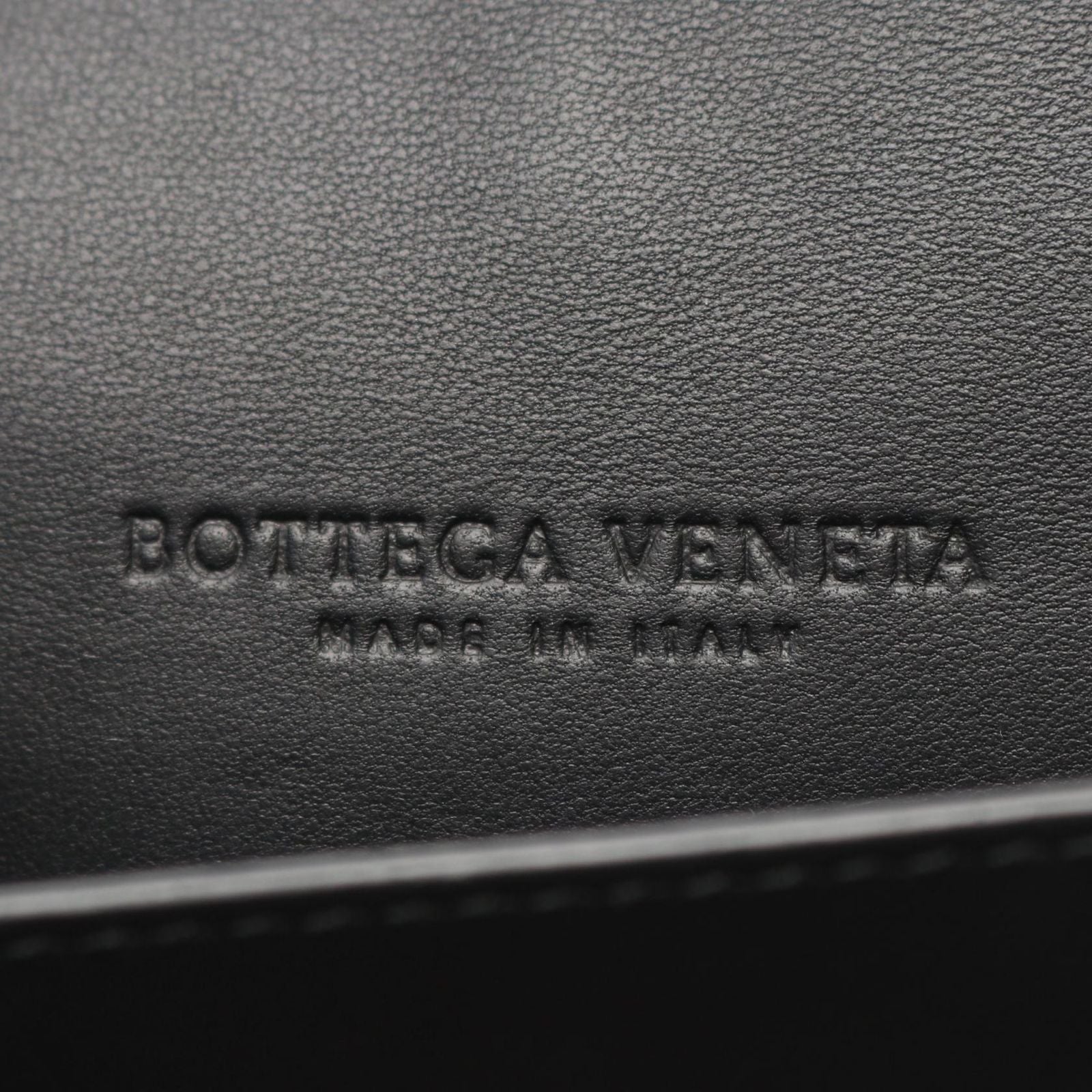 Bottega Veneta Shoulder Bag Intrecciato Papillon Black Gray Leather Chain — view 4