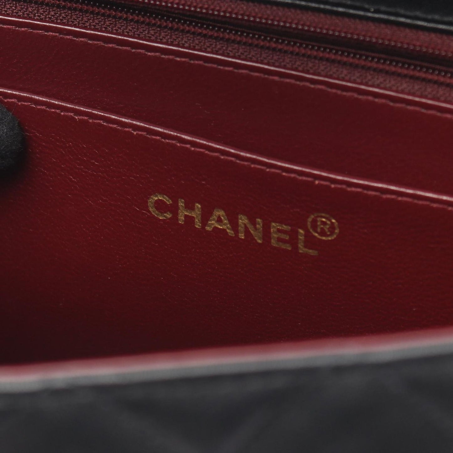 Chanel Shoulder Bag Big Quilted 34 Black Lambskin Big Chain 34 — view 4