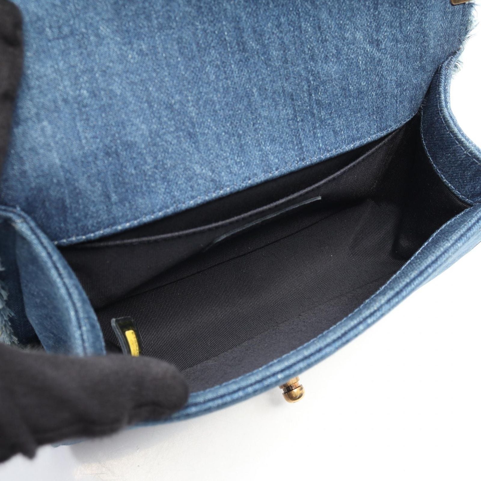 Chanel Shoulder Bag Small Patchwork Denim Blue Chain — view 3