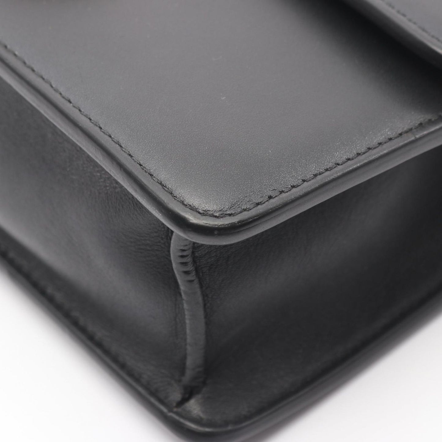 Dior Shoulder Bag 30 Montaigne Black Leather 30 — view 5