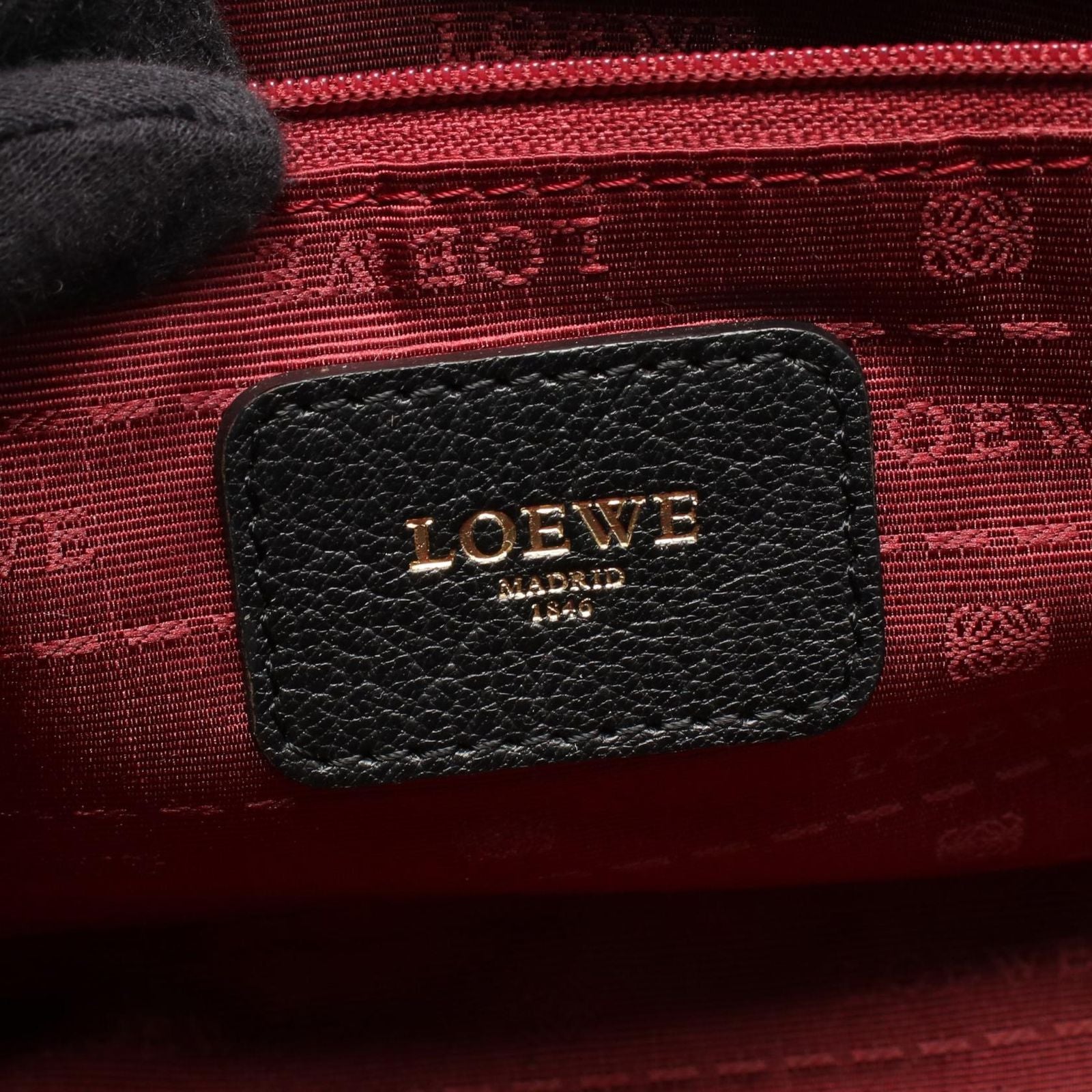 Loewe Handbag Amazona 28 Black Leather — view 4