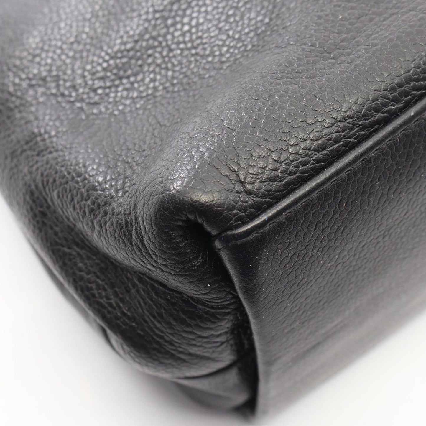 Chanel Handbag CC Logo Black Caviar Leather Tote — view 6