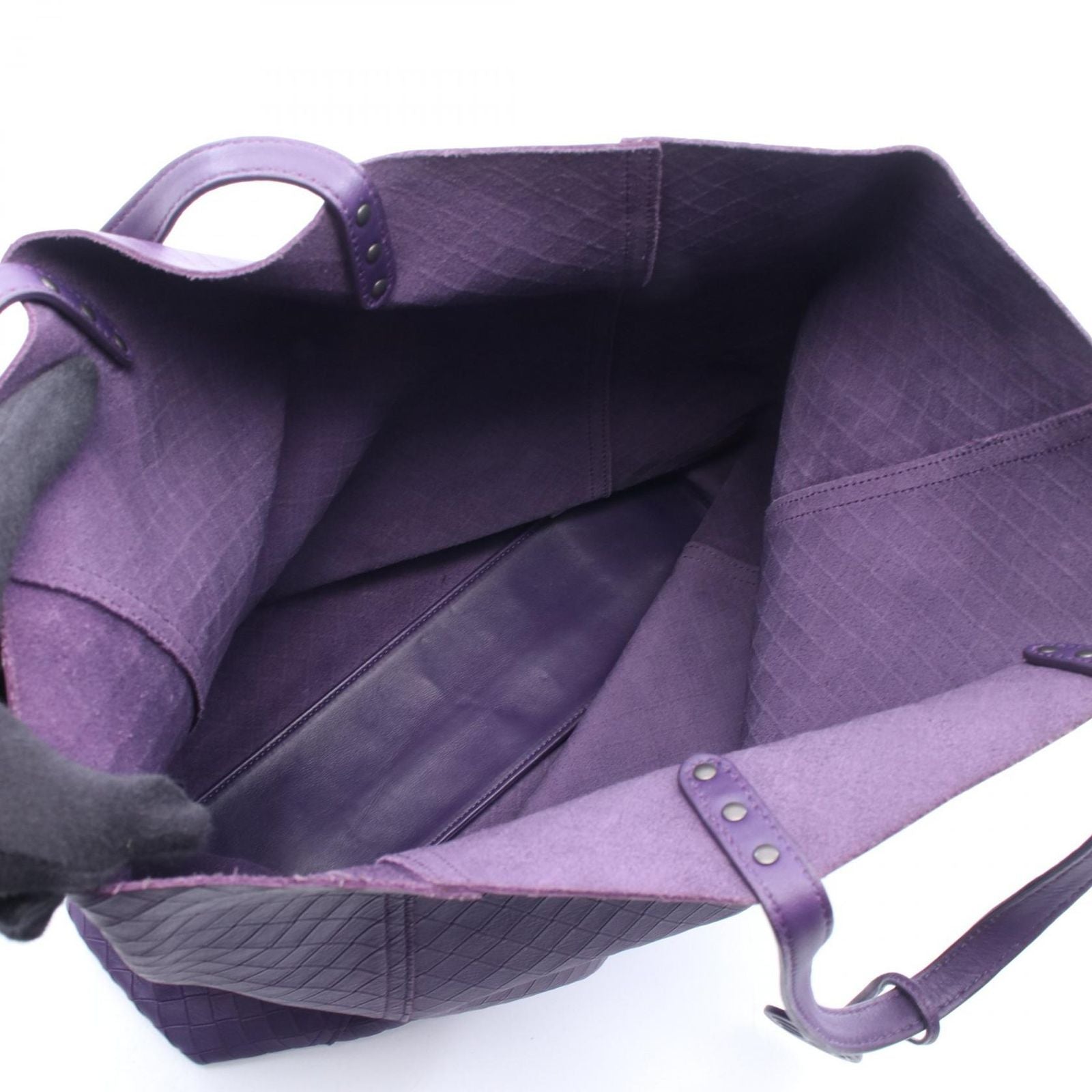 Bottega Veneta Tote Intreccio Mirage with Charm Purple Leather — view 3