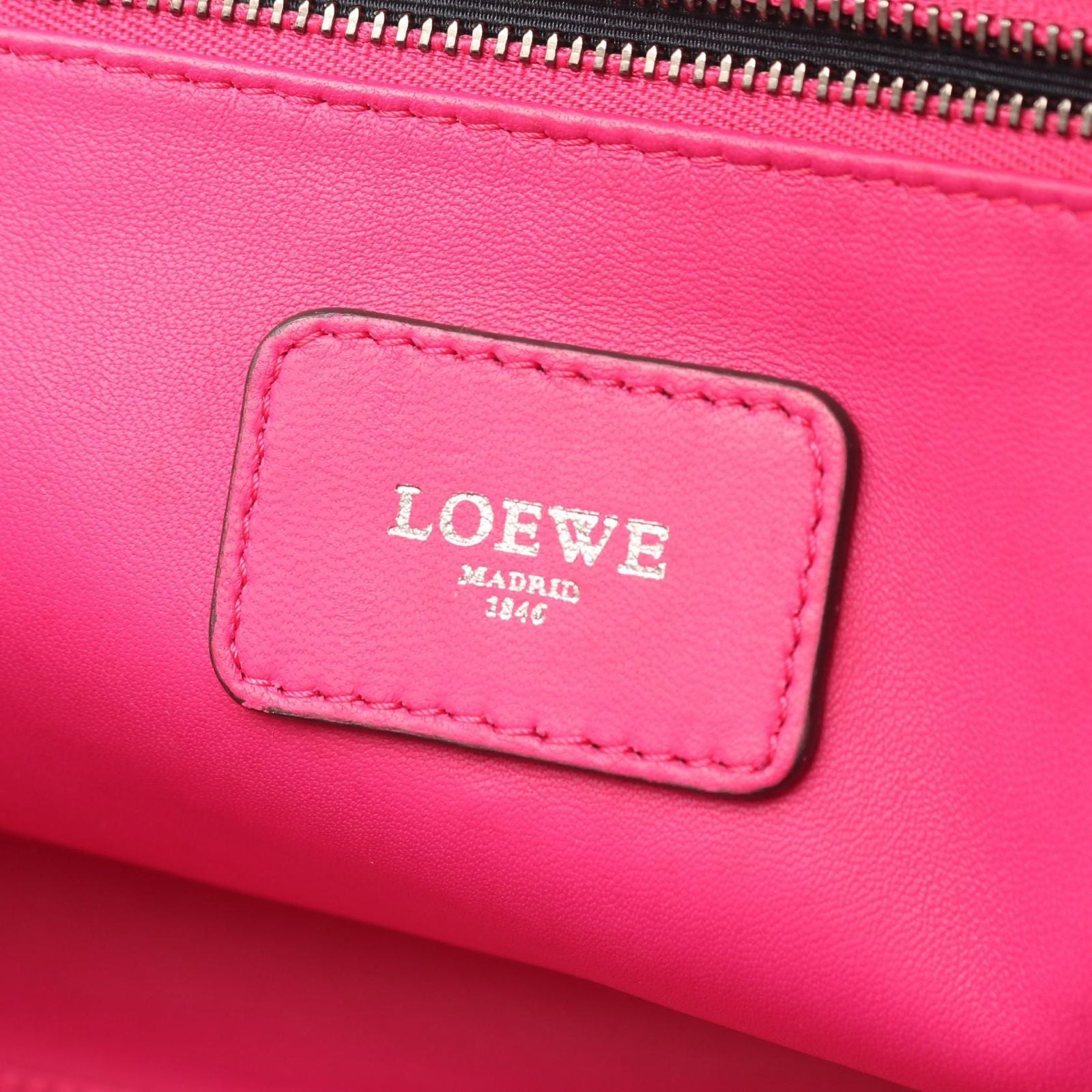 Loewe Handbag Amazona 36 Rose Leather — view 4