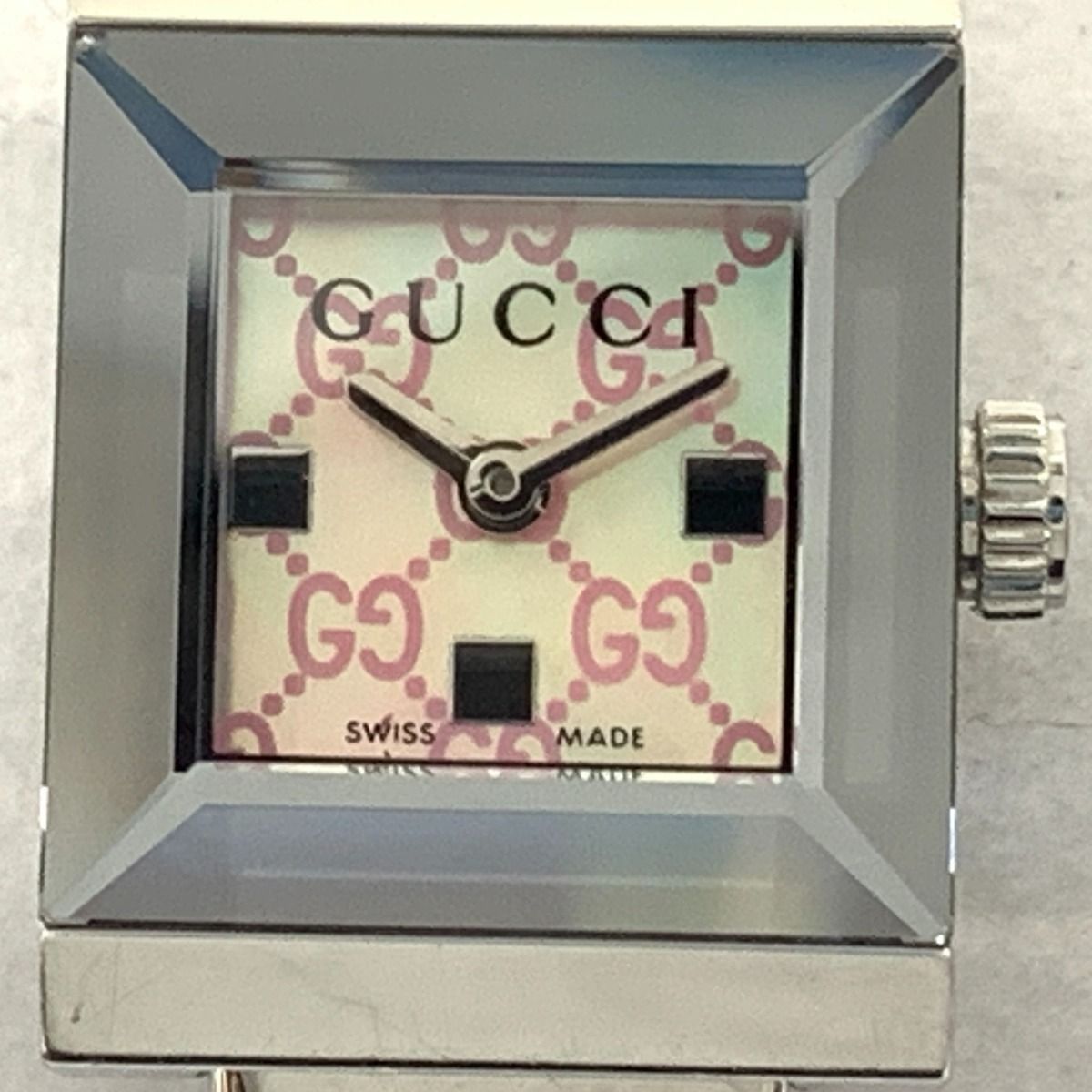 Gucci 128.5 Friends Bangle Watch Silver Pink — view 4