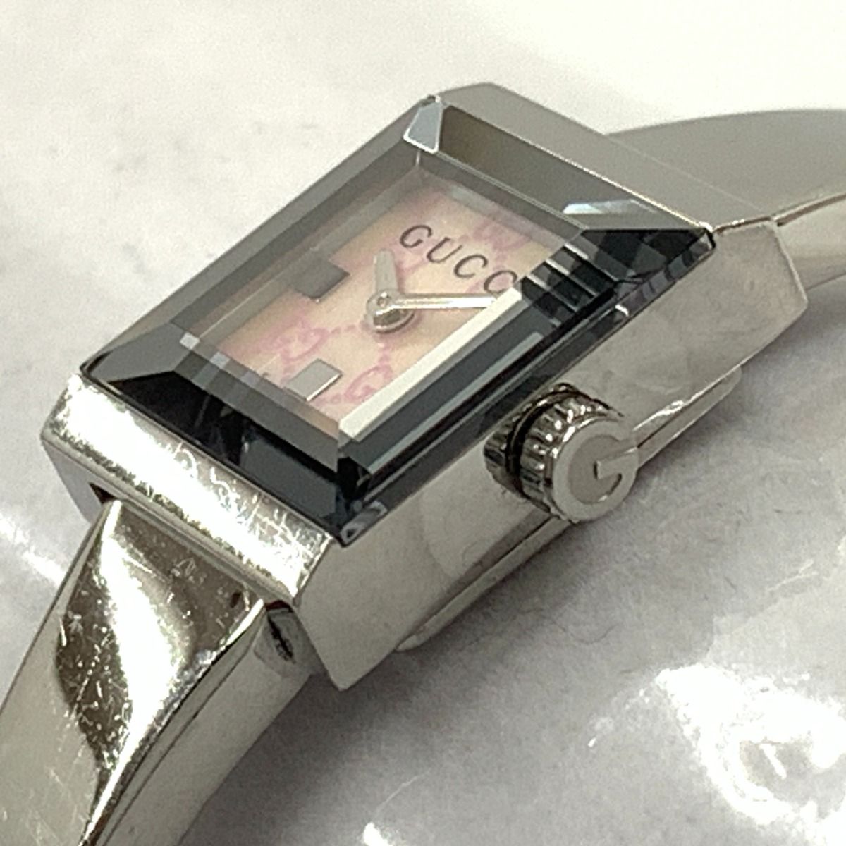 Gucci 128.5 Friends Bangle Watch Silver Pink — view 3