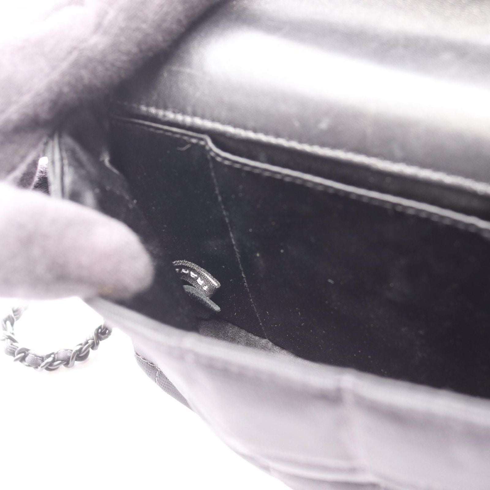 Chanel Shoulder Bag New Travel Line Choco Bar Black Leather New Platinum — view 6