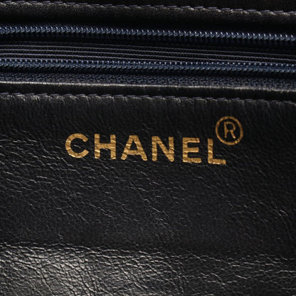 Chanel Tote Quilted Turnlock Navy Lambskin Handbag — view 4
