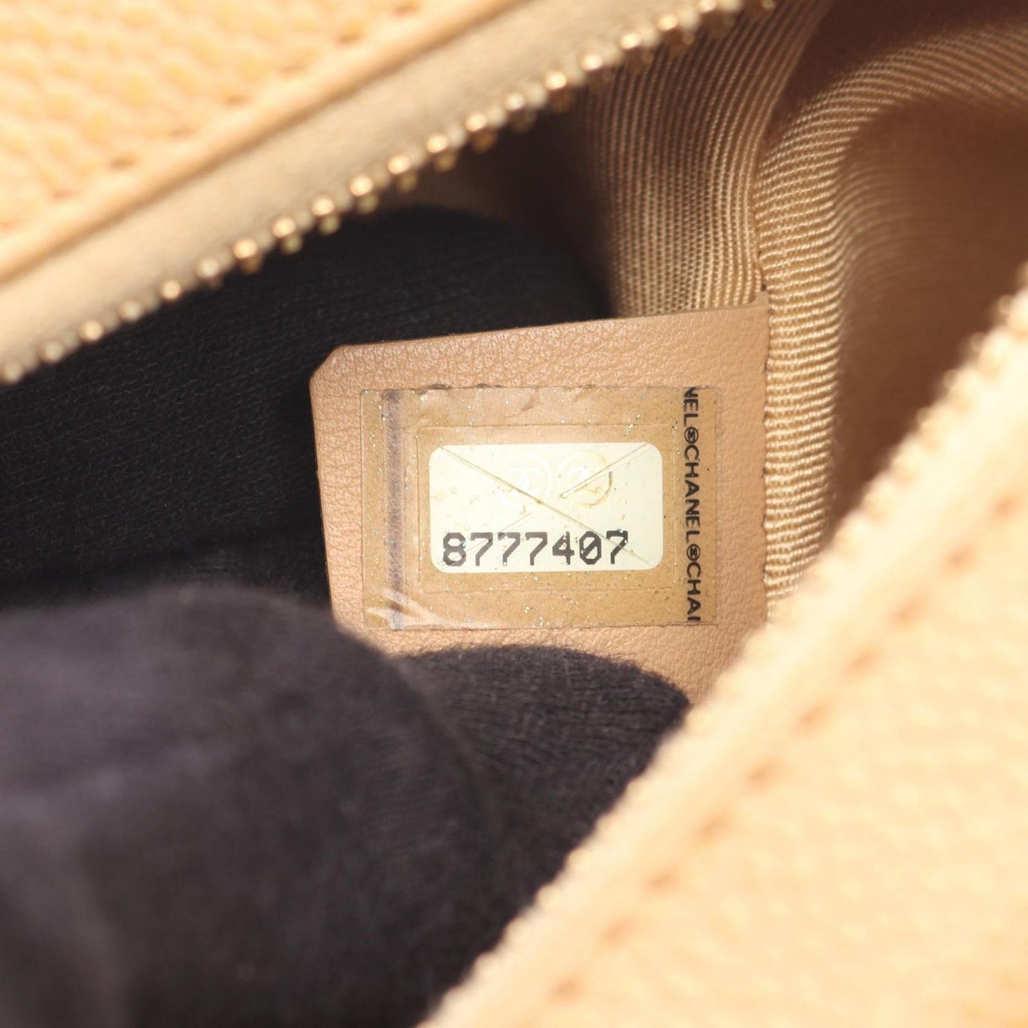 Chanel Shoulder Bag Quilted Beige Caviar Leather CC Logo — view 5