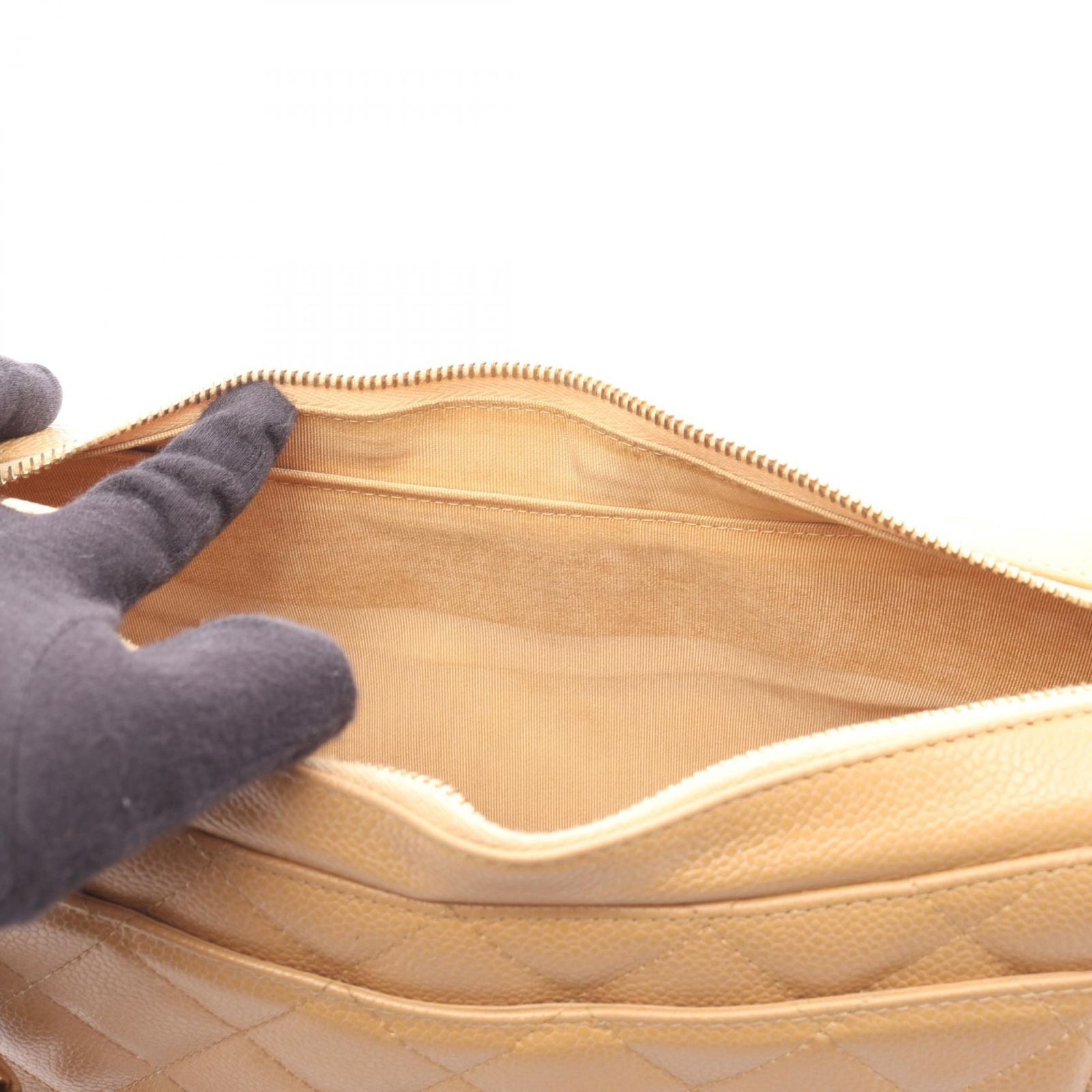 Chanel Shoulder Bag Quilted Beige Caviar Leather CC Logo — view 6