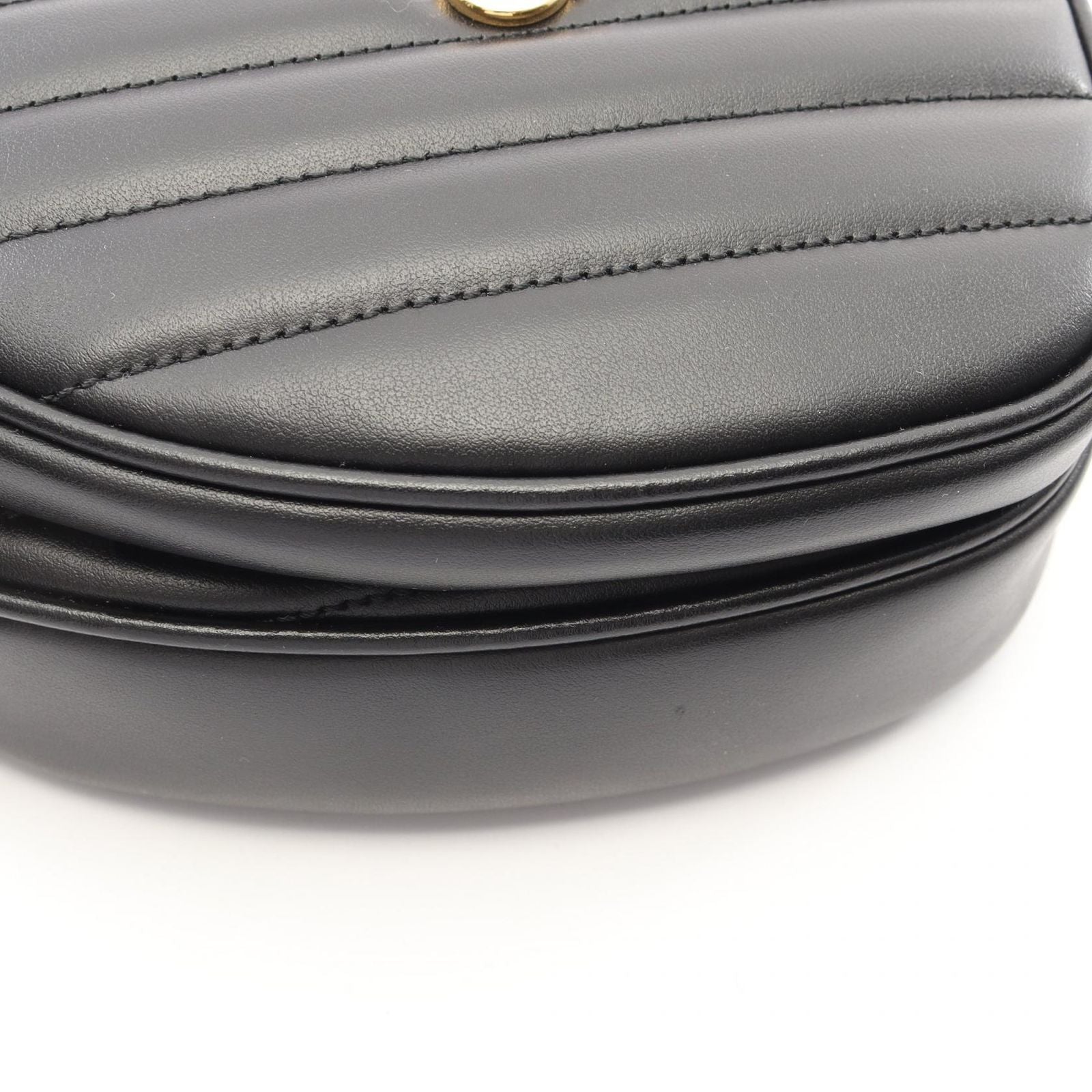 Gucci Shoulder Bag Interlocking Heart Black Leather — view 5