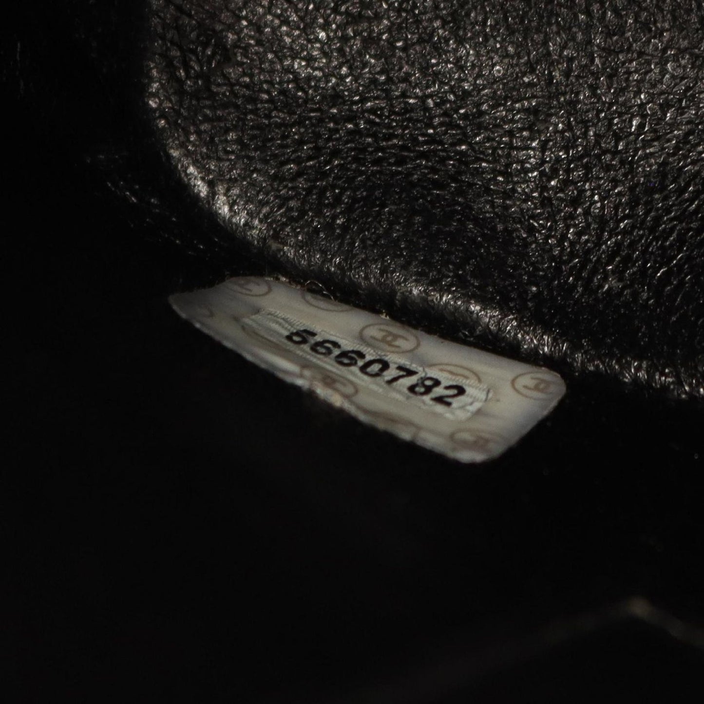 Chanel Tote Medallion Black Caviar Leather — view 5