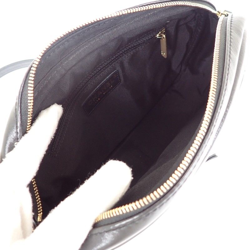 Chanel Camera Bag Lambskin Leather Quilted CC Logo Black Vintage Gold Mini Party — view 9