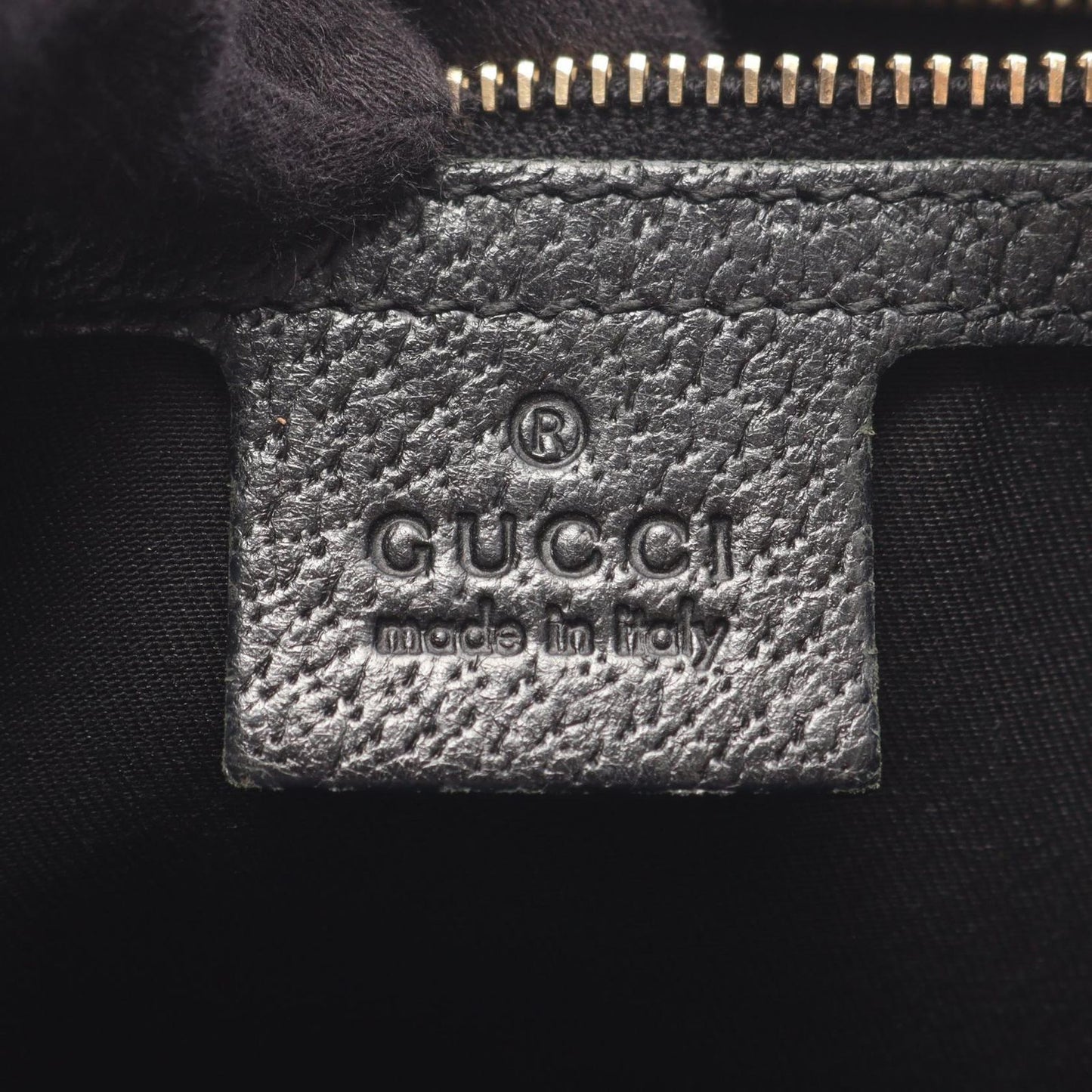 Gucci Shoulder Bag GG Canvas Black — view 4
