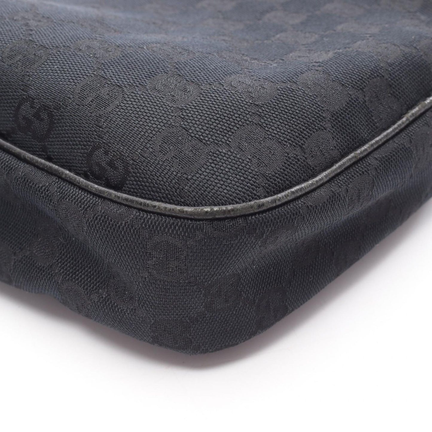 Gucci Shoulder Bag GG Canvas Black — view 7