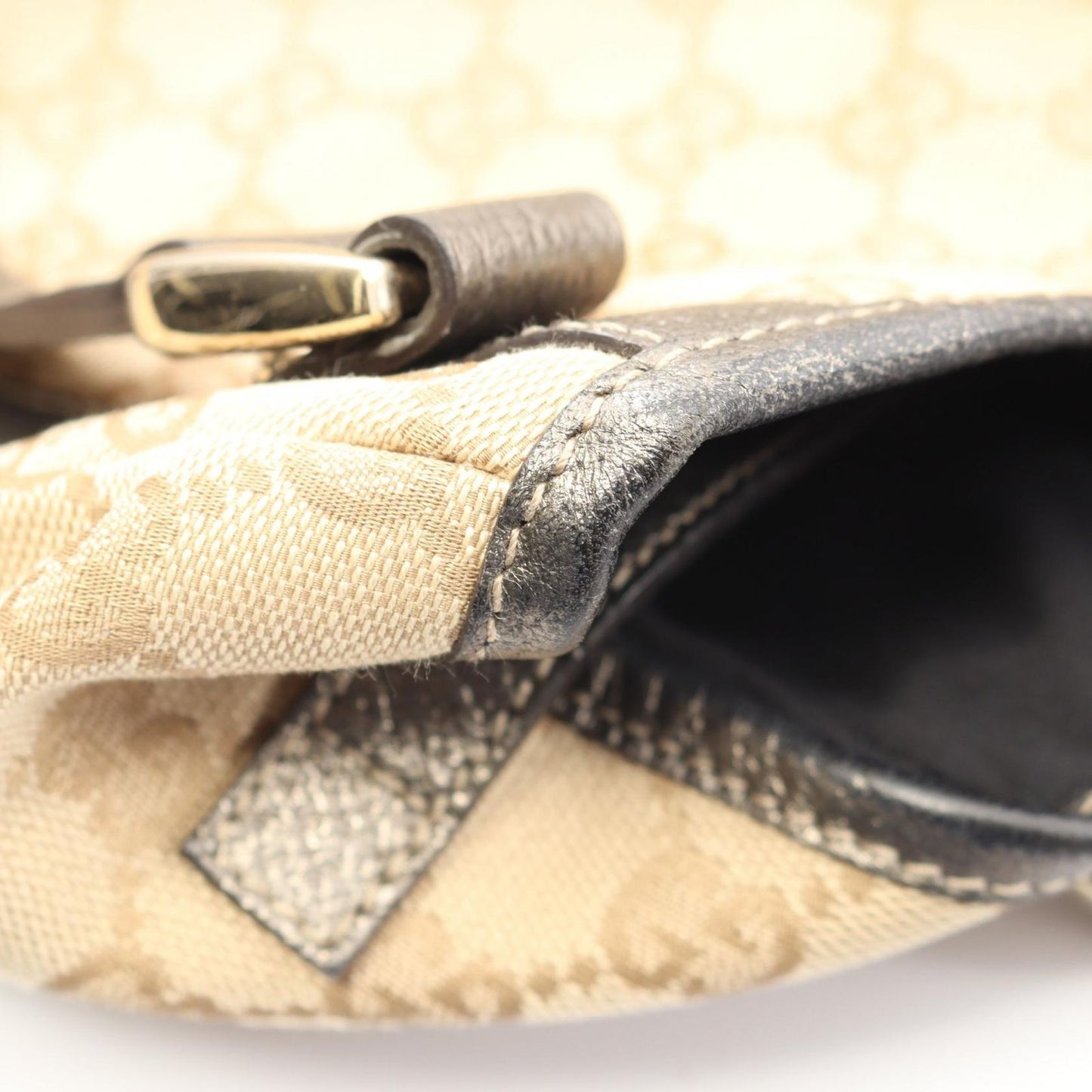 Gucci Shoulder Bag Abbey GG Canvas Beige — view 7