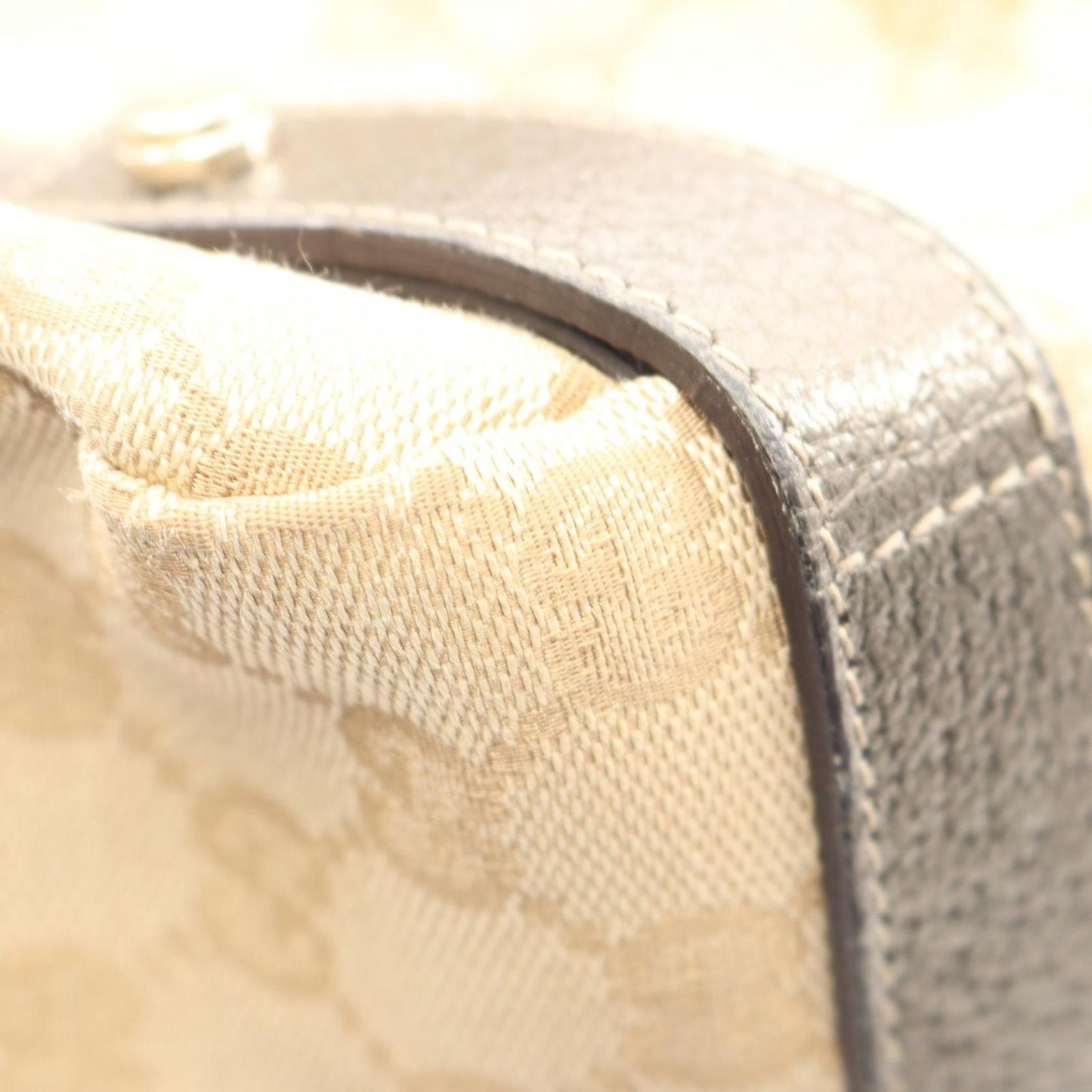 Gucci Shoulder Bag Abbey GG Canvas Beige — view 5