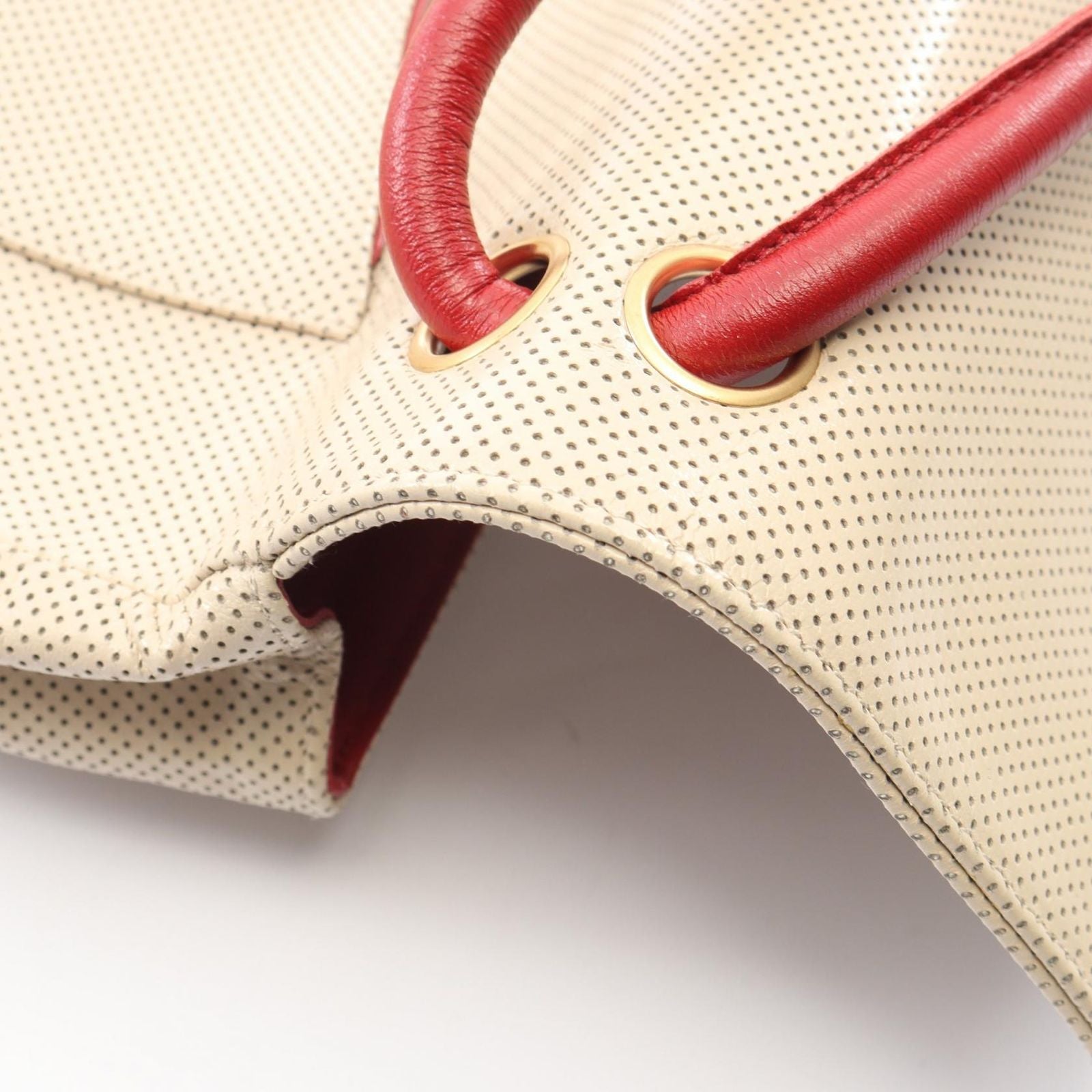 Chanel Shoulder Bag CC Logo Perforated Beige Red Leather Turnlock — view 8