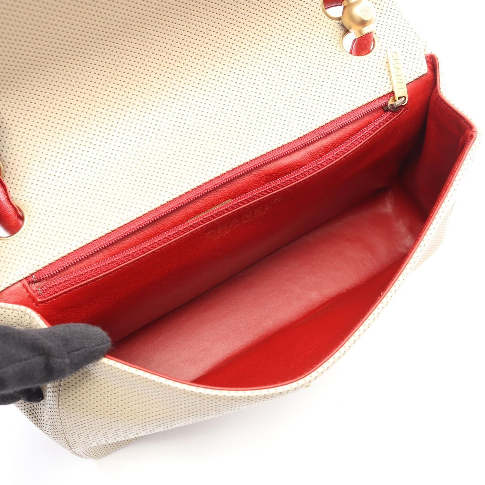 Chanel Shoulder Bag CC Logo Perforated Beige Red Leather Turnlock — view 3