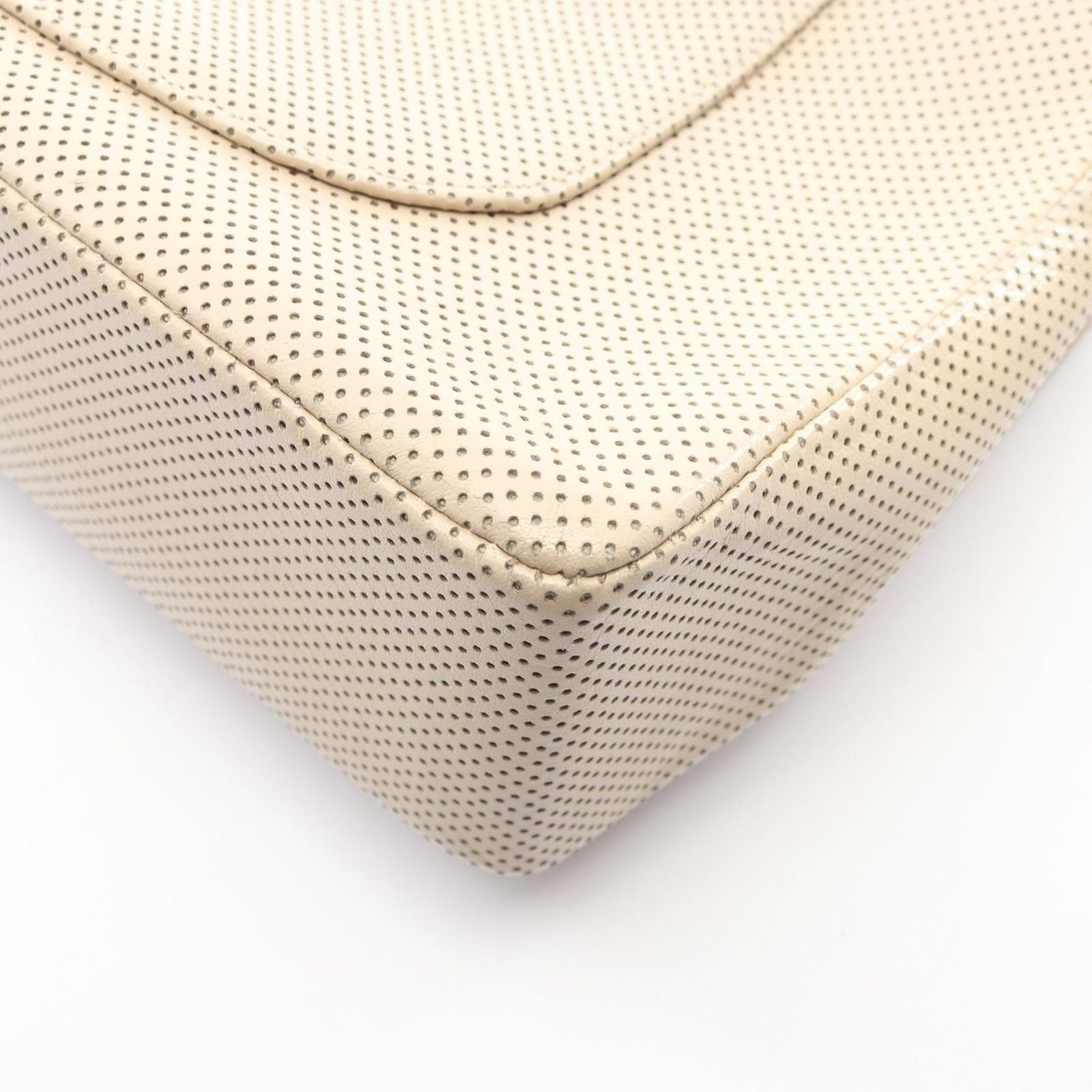 Chanel Shoulder Bag CC Logo Perforated Beige Red Leather Turnlock — view 7
