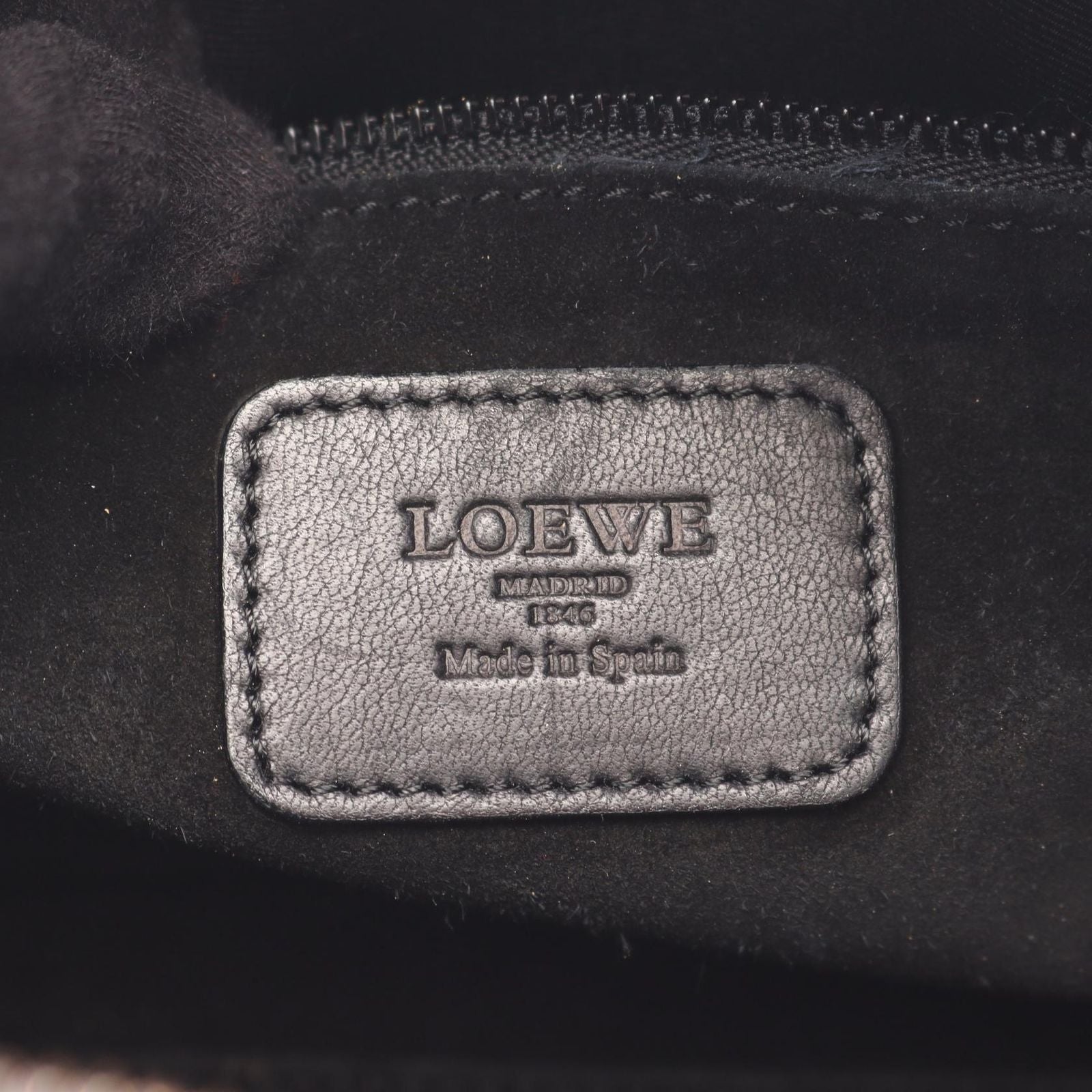 Loewe Handbag Amazona 28 Dark Brown Leather — view 4