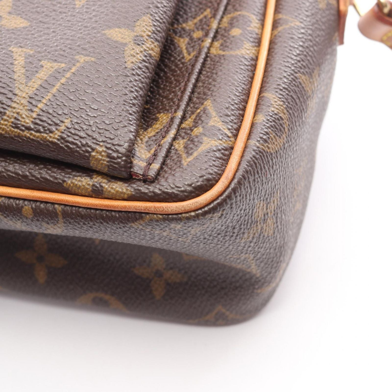 Louis Vuitton Shoulder Bag Viva City PM Monogram Canvas Leather — view 8