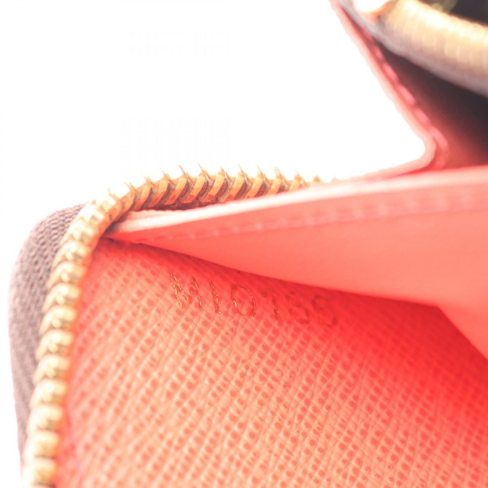 Louis Vuitton Round Wallet Portefeuille Clemence Monogram Popi Petal Leather — view 5